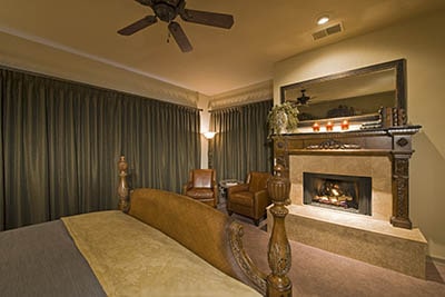Ceiling fan in a cozy bedroom